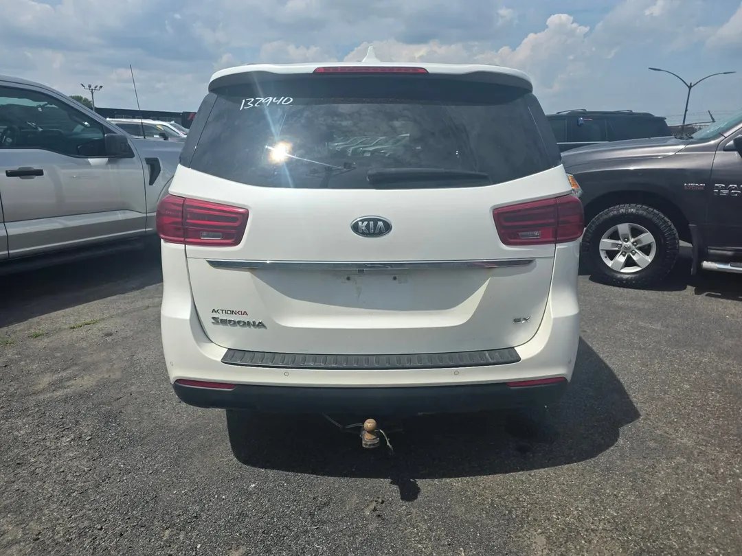 2020 Kia Sedona — photo 5
