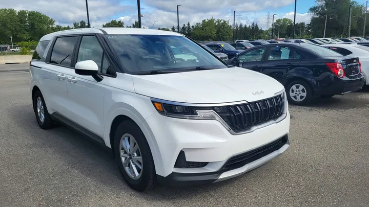2023 Kia Carnival - image principale
