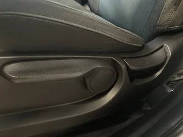 2022 Kia Carnival - image 19