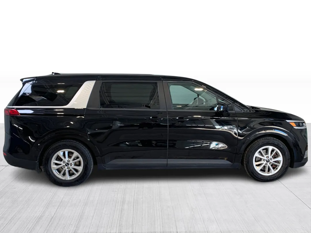 2022 Kia Carnival for sale - photo 2