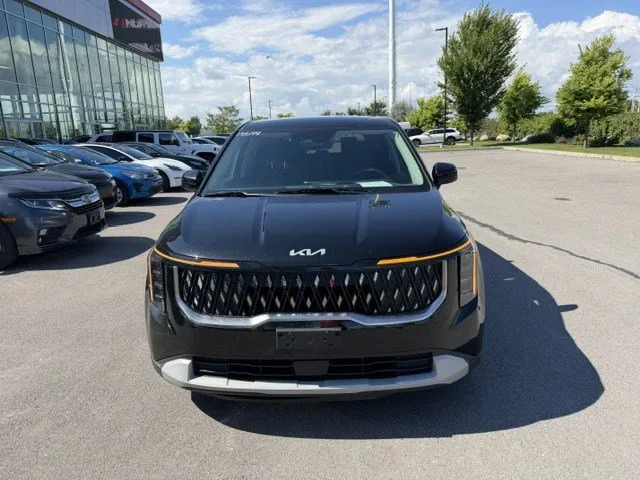 2025 Kia Carnival for sale - photo 2