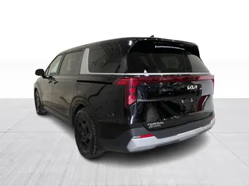 2025 Kia Carnival - image 11
