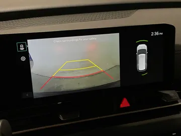 2025 Kia Carnival - image 20