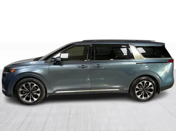 2024 Kia Carnival - image 10