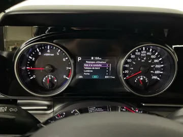 2024 Kia Carnival - image 16