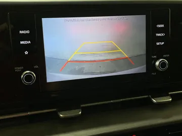 2022 Kia Carnival - image 20