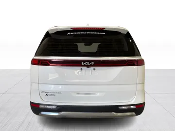 2022 Kia Carnival - image 11