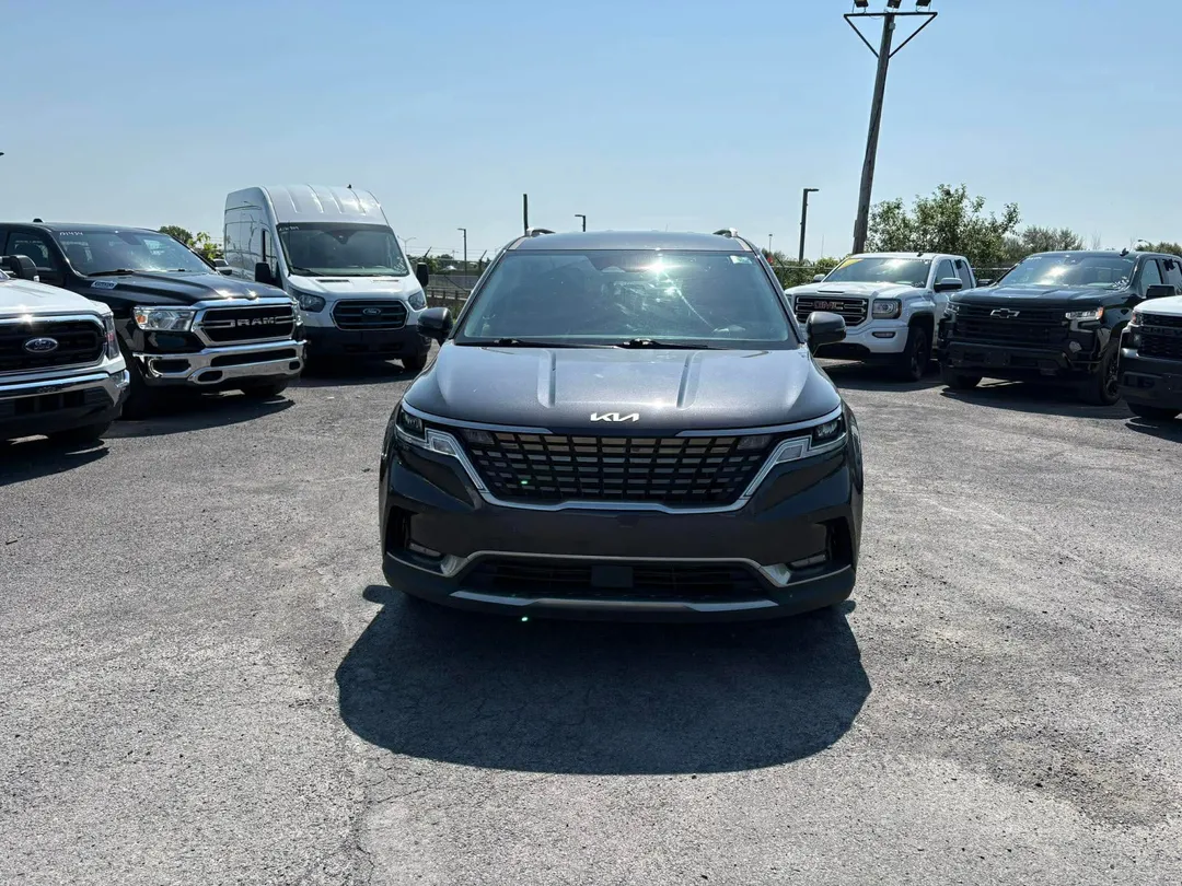 2023 Kia Carnival for sale - photo 2