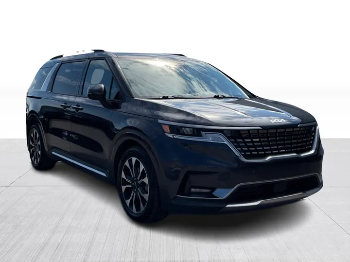 2023 Kia Carnival