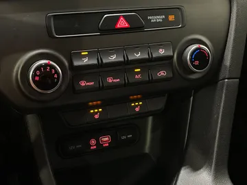 2018 Kia Sportage - image 17