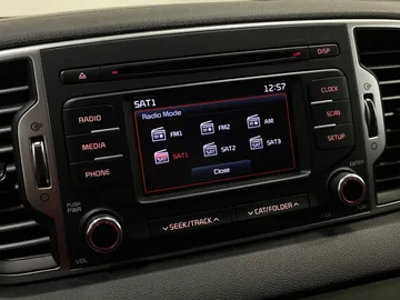 2018 Kia Sportage - image 22