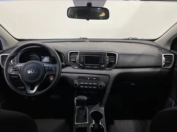 2018 Kia Sportage - image 4