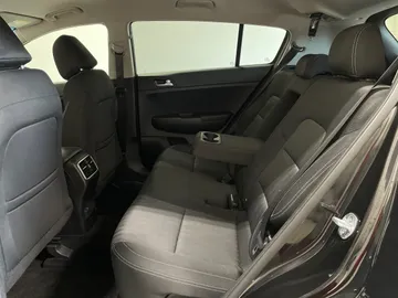 2018 Kia Sportage - image 14