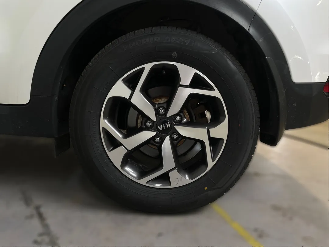 2021 Kia Sportage — photo 5