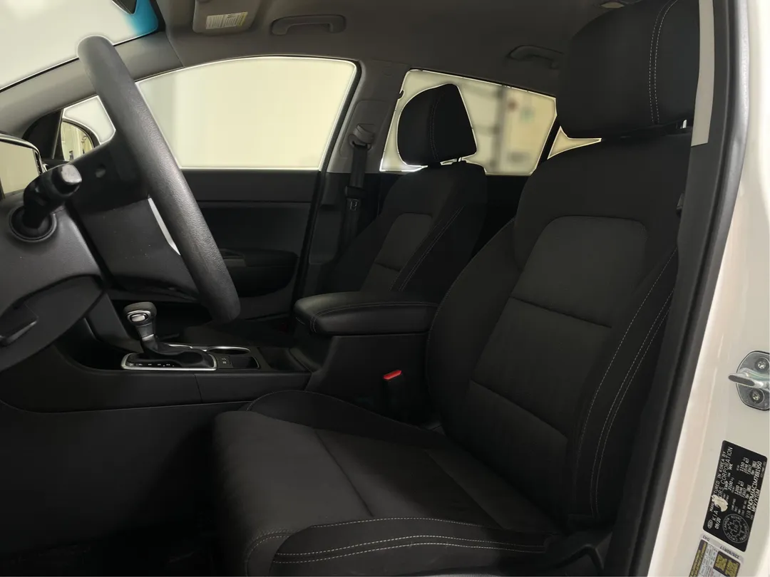 2021 Kia Sportage — photo 3
