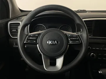2021 Kia Sportage - image 17