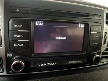 2017 Kia Sportage - image 23