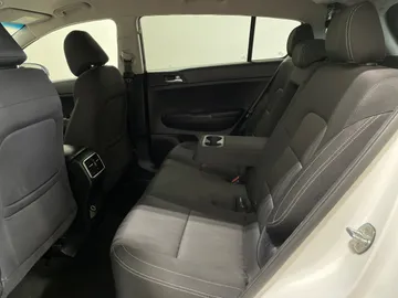 2017 Kia Sportage - image 14