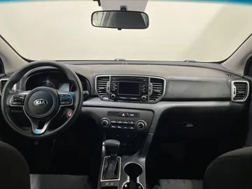 2017 Kia Sportage - image 4