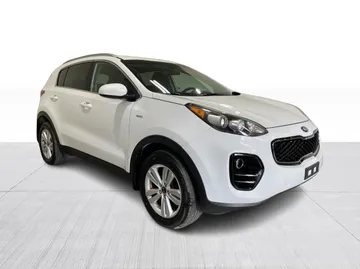 2018 Kia Sportage - image 2