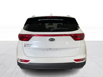 2018 Kia Sportage - image 8