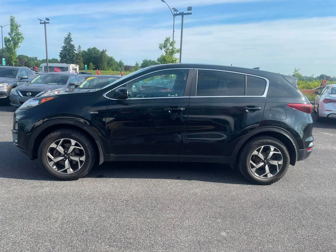 2022 Kia Sportage — photo 4
