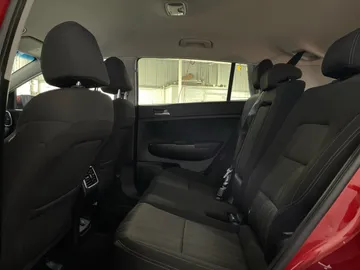 2022 Kia Sportage - image 15