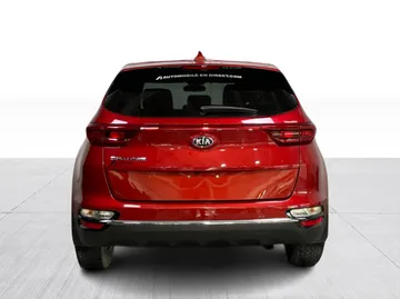 2022 Kia Sportage - image 12