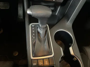 2017 Kia Sportage - image 22