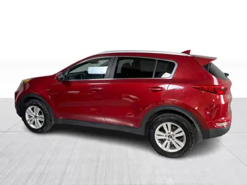 2017 Kia Sportage - image 10