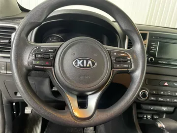2017 Kia Sportage - image 16