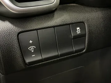 2018 Kia Sportage - image 23