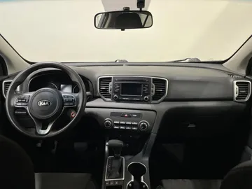 2018 Kia Sportage - image 16