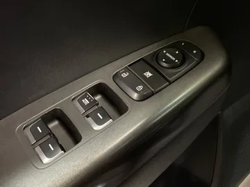 2018 Kia Sportage - image 19