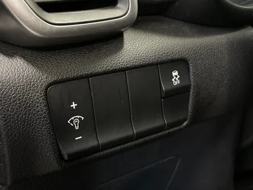 2018 Kia Sportage - image 23