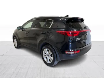 2018 Kia Sportage - image 10