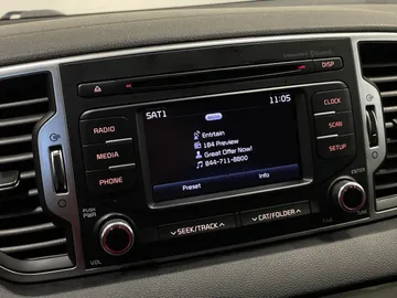 2018 Kia Sportage - image 22