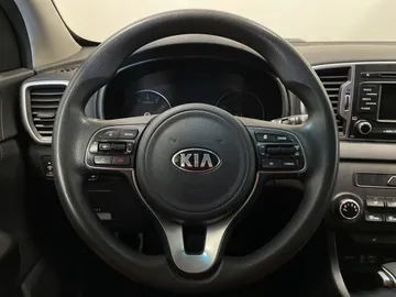2018 Kia Sportage - image 19