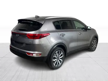 2017 Kia Sportage - image 14