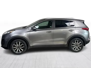 2017 Kia Sportage - image 10
