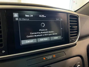 2021 Kia Sportage - image 26