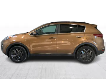 2021 Kia Sportage - image 9