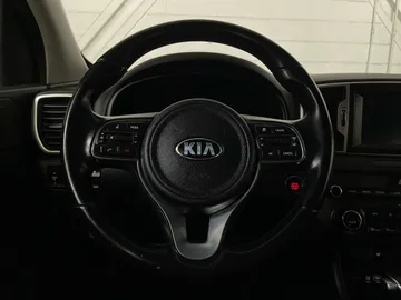 2017 Kia Sportage - image 15