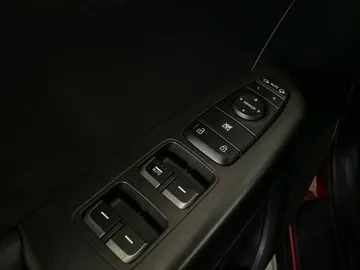2017 Kia Sportage - image 21
