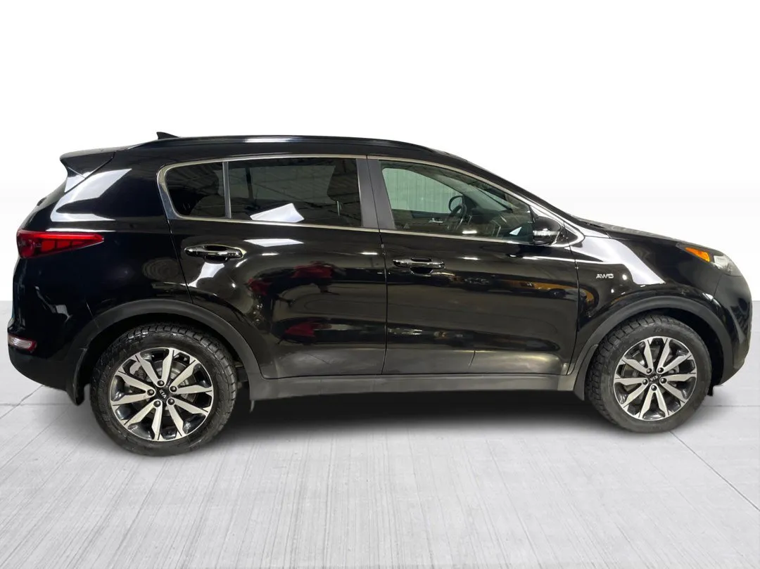 2018 Kia Sportage — photo 2