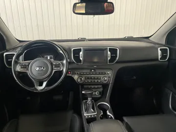 2018 Kia Sportage - image 4