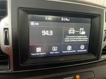 2018 Kia Sportage - image 8