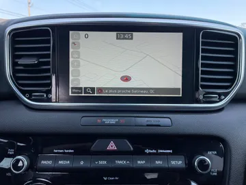 2021 Kia Sportage - image 22