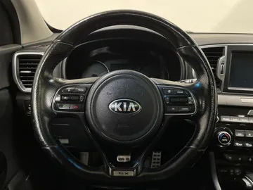 2017 Kia Sportage - image 26