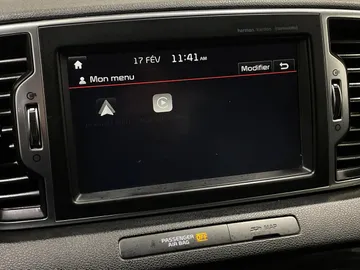 2017 Kia Sportage - image 8